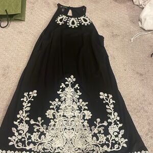 Gorgeous black and white embroidered dress